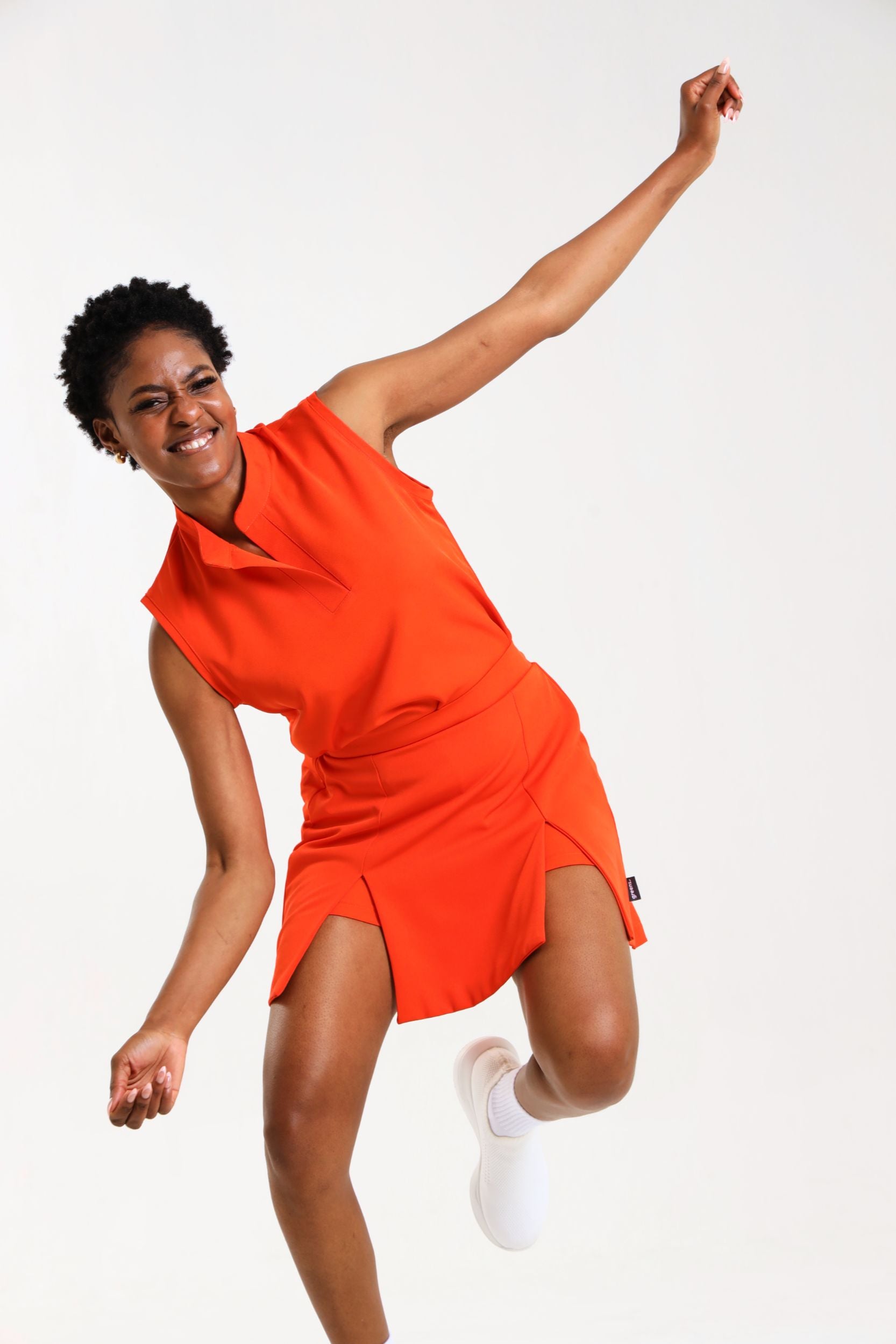 NEW LADIES MANDARIN SLEEVELESS TOP - Greens Medi Scrubs South Africa - Premium Medical Uniforms & Apparel - Delivery Across SA 