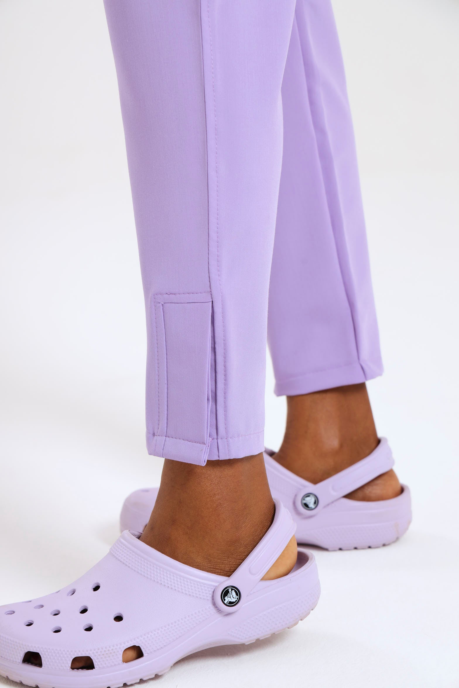 THE LADIES LUX STRAIGHT-LEG PANTS - Greens Medi Scrubs South Africa - Premium Medical Uniforms & Apparel - Delivery Across SA 
