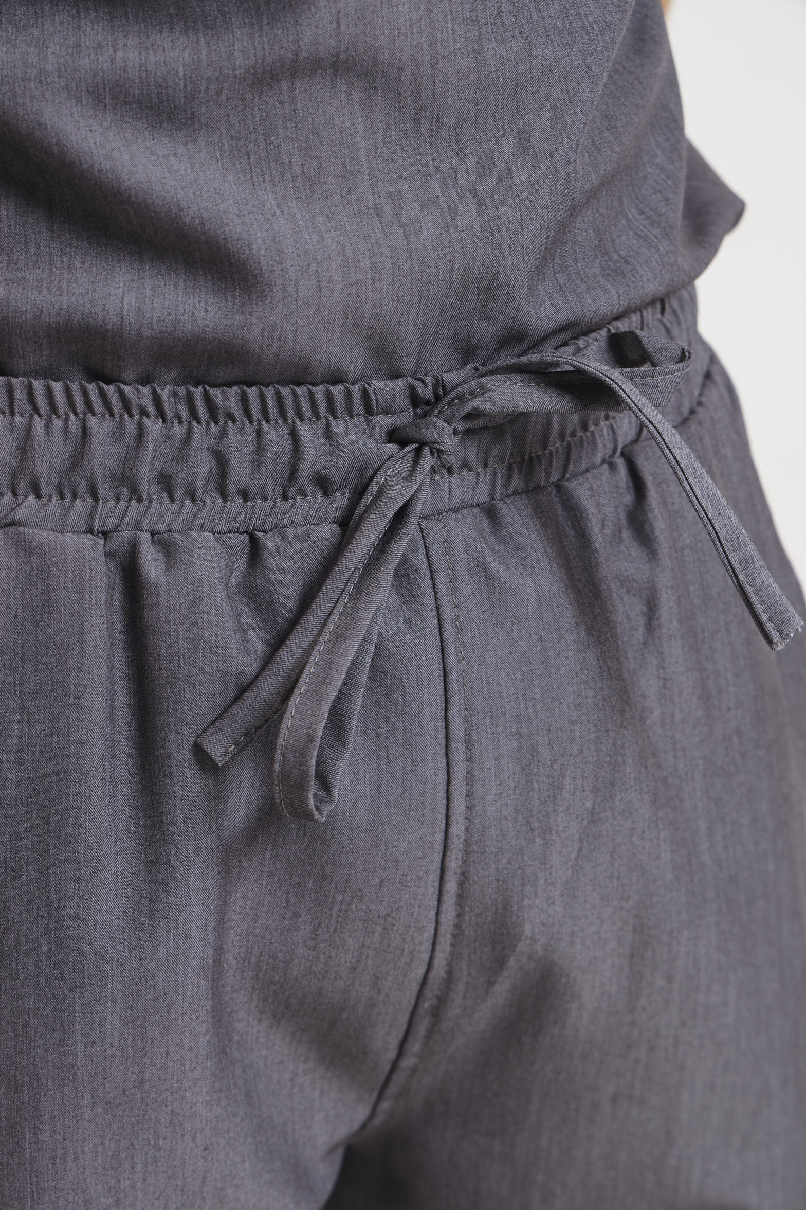 THE MENS LUX STRAIGHT-LEG PANTS - Greens Medi Scrubs South Africa - Premium Medical Uniforms & Apparel - Delivery Across SA 