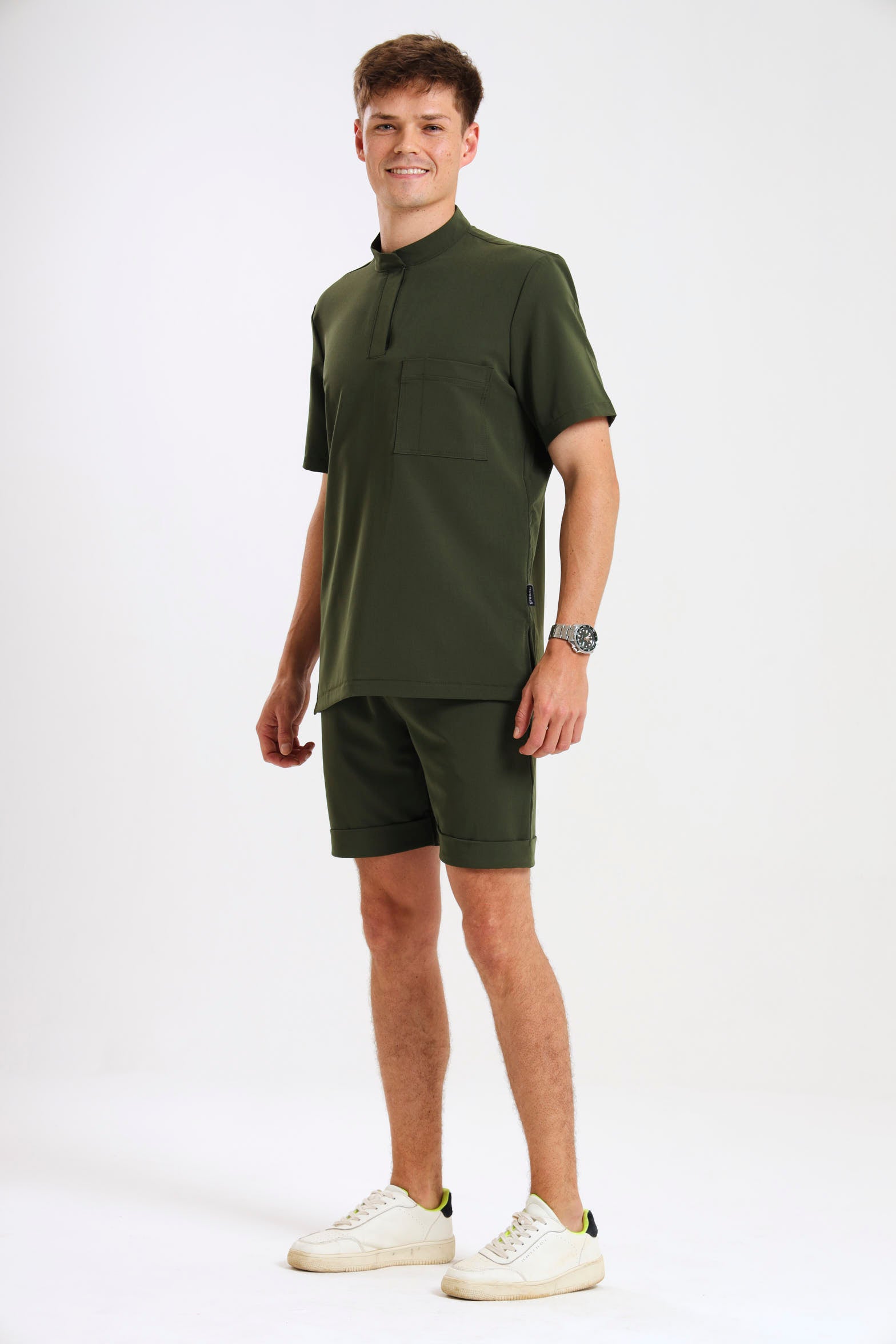 THE LUX MENS MANDARIN TOP - Greens Medi Scrubs South Africa - Premium Medical Uniforms & Apparel - Delivery Across SA 