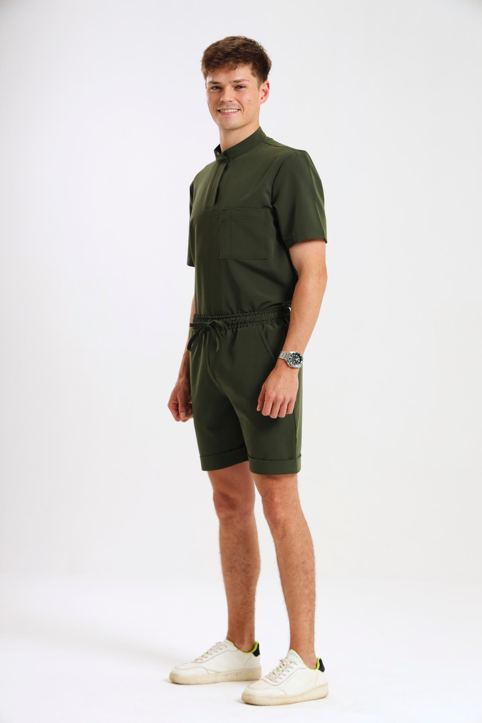 THE LUX MENS MANDARIN TOP - Greens Medi Scrubs South Africa - Premium Medical Uniforms & Apparel - Delivery Across SA 